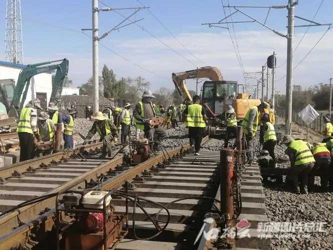 道路改造不停步 和平北路下穿太白铁路改造工程完工 