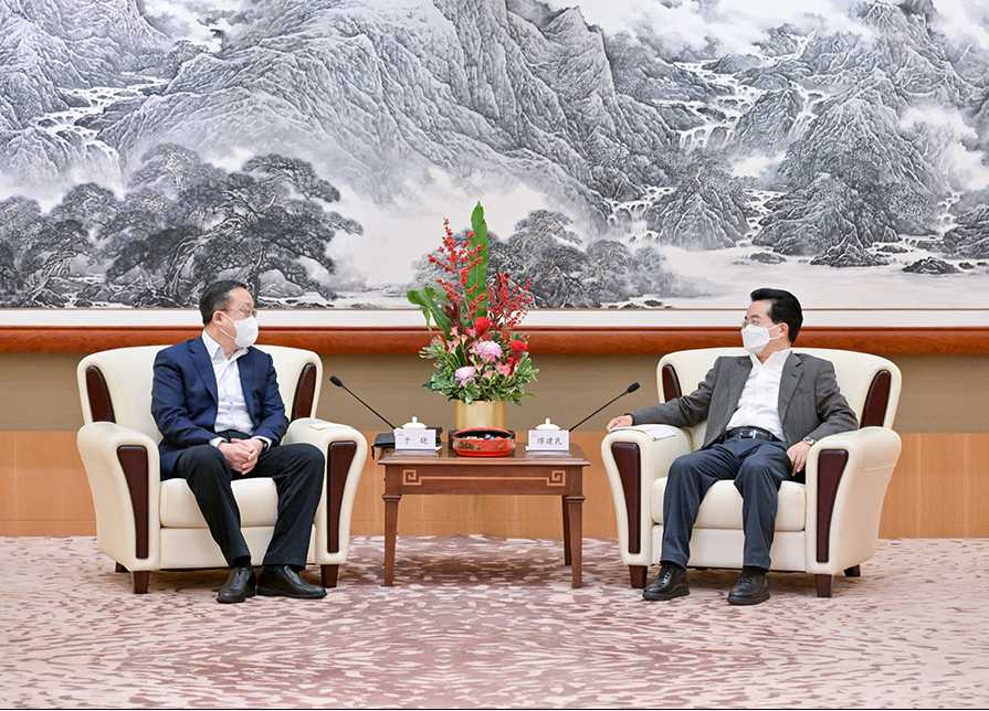 缪建民会见香港中企协会副会长兼总裁于晓