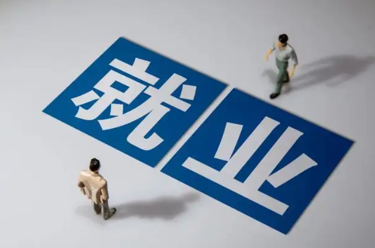 不再漂泊 家乡挺好 一些年轻人选择留并与家乡共同成长