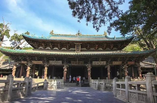 春日景致催生出游热 晋祠周末游受青睐迎来客流高峰