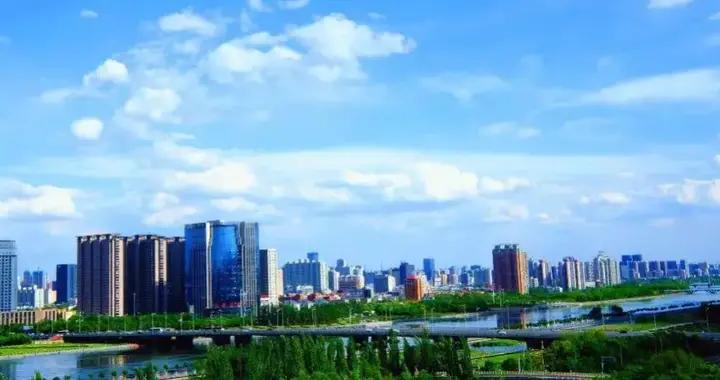 让“太原蓝“成为城市最鲜明底色 我市开展“五尘同治“行动