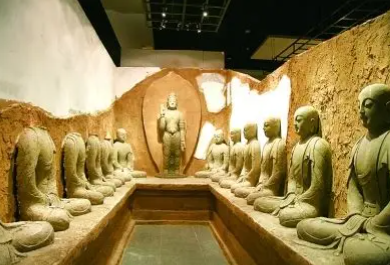 “千年回响——大唐北庭文物展”在山西博物院启幕