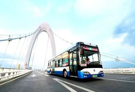 神堂沟北路长风西街口封闭施工 3条公交线路临时调整