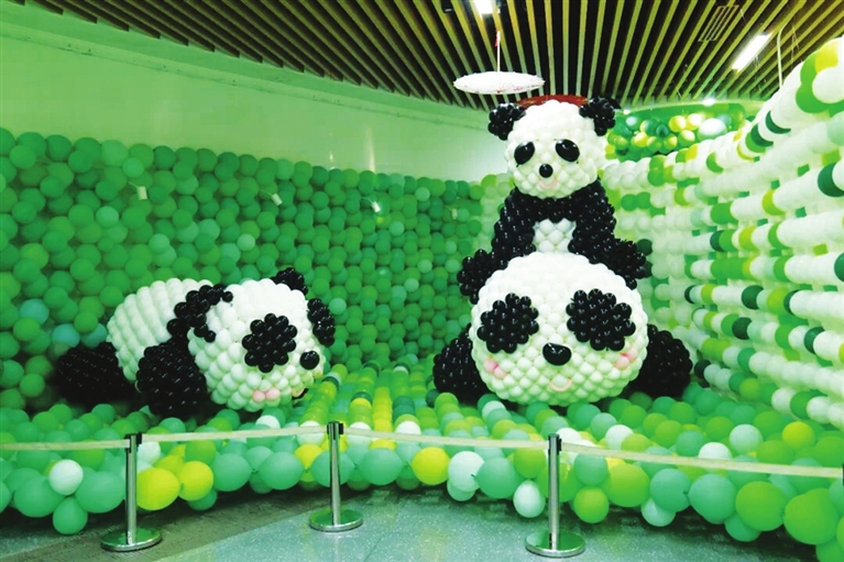 打造国风森林与奇幻深海 太原植物园第四届气球展上线