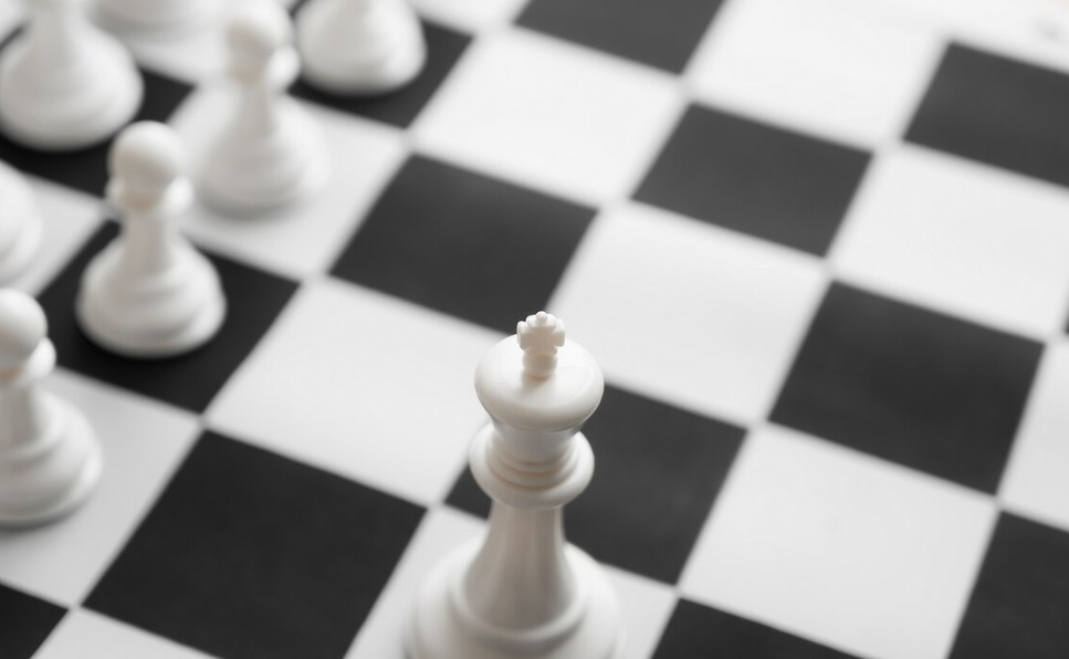 国际象棋棋协大师赛 太原特级大师房宇翔以不败战绩夺冠